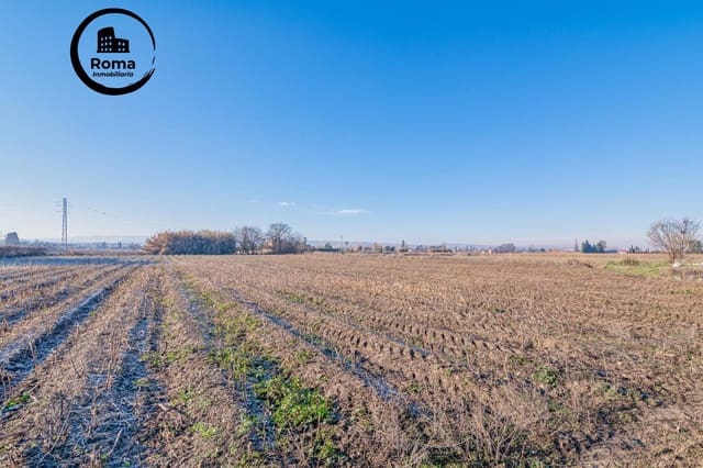 Grunde uden byggetilladelser til salg i Granada by - € 160.000 (Ref: 9536067)