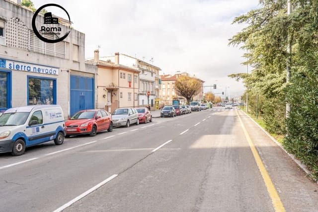 Kommersiell til salgs i Granada by - € 60 000 (Ref: 9536068)