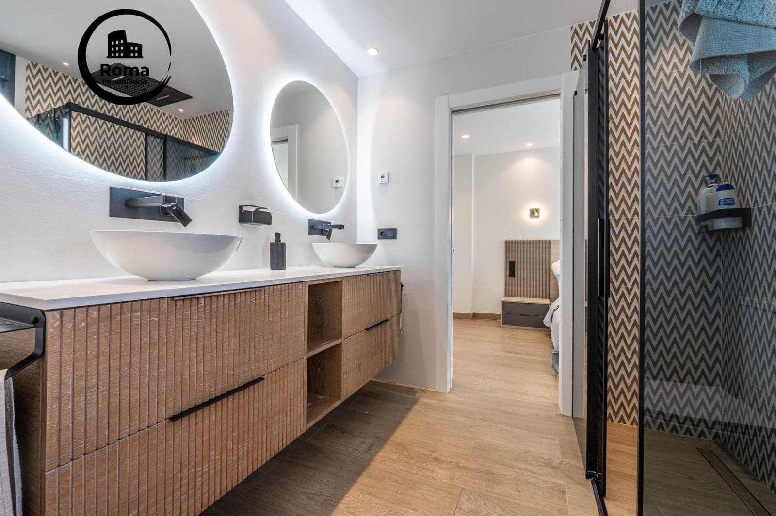 3 Zimmer Reihenhaus zu verkaufen in Albolote mit Garage - 385.000 € (Ref: 9541551)