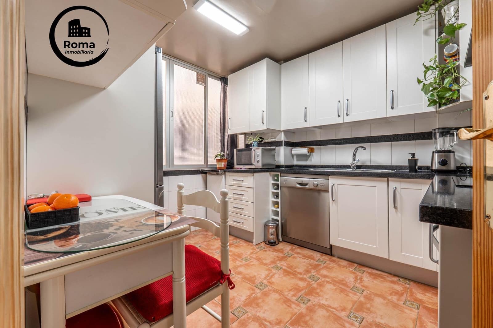 3 soveværelse Lejlighed til salg i Granada by - € 260.000 (Ref: 9551820)