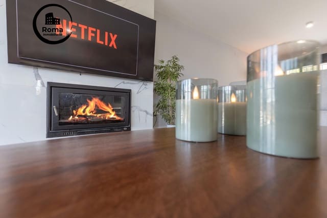 Chalet de 4 habitaciones en Padul en venta con piscina - 600.000 € (Ref: 9551830)