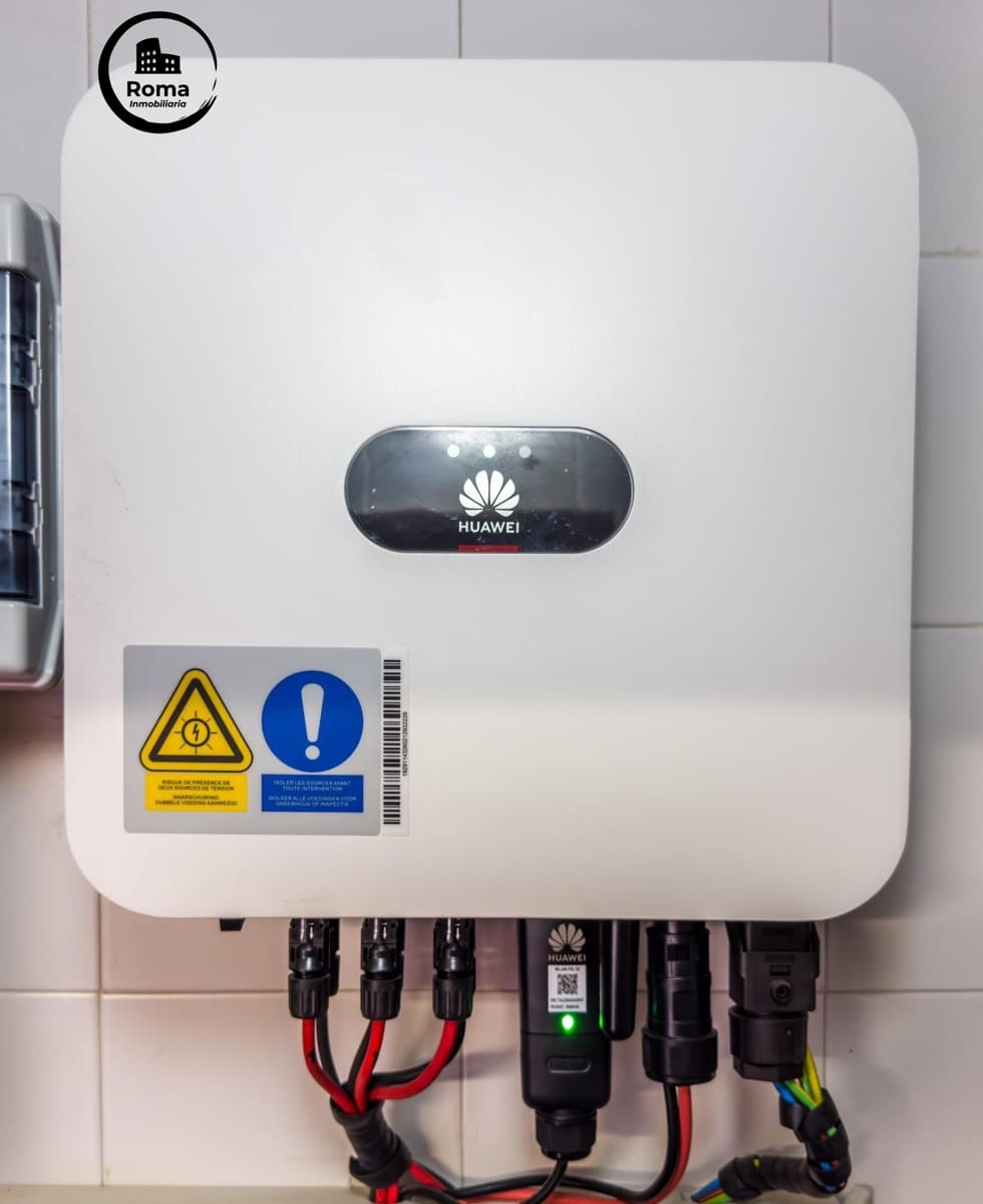 4 soveværelse Semi-Rækkehus til salg i Las Gabias med swimmingpool garage - € 385.000 (Ref: 9551831)