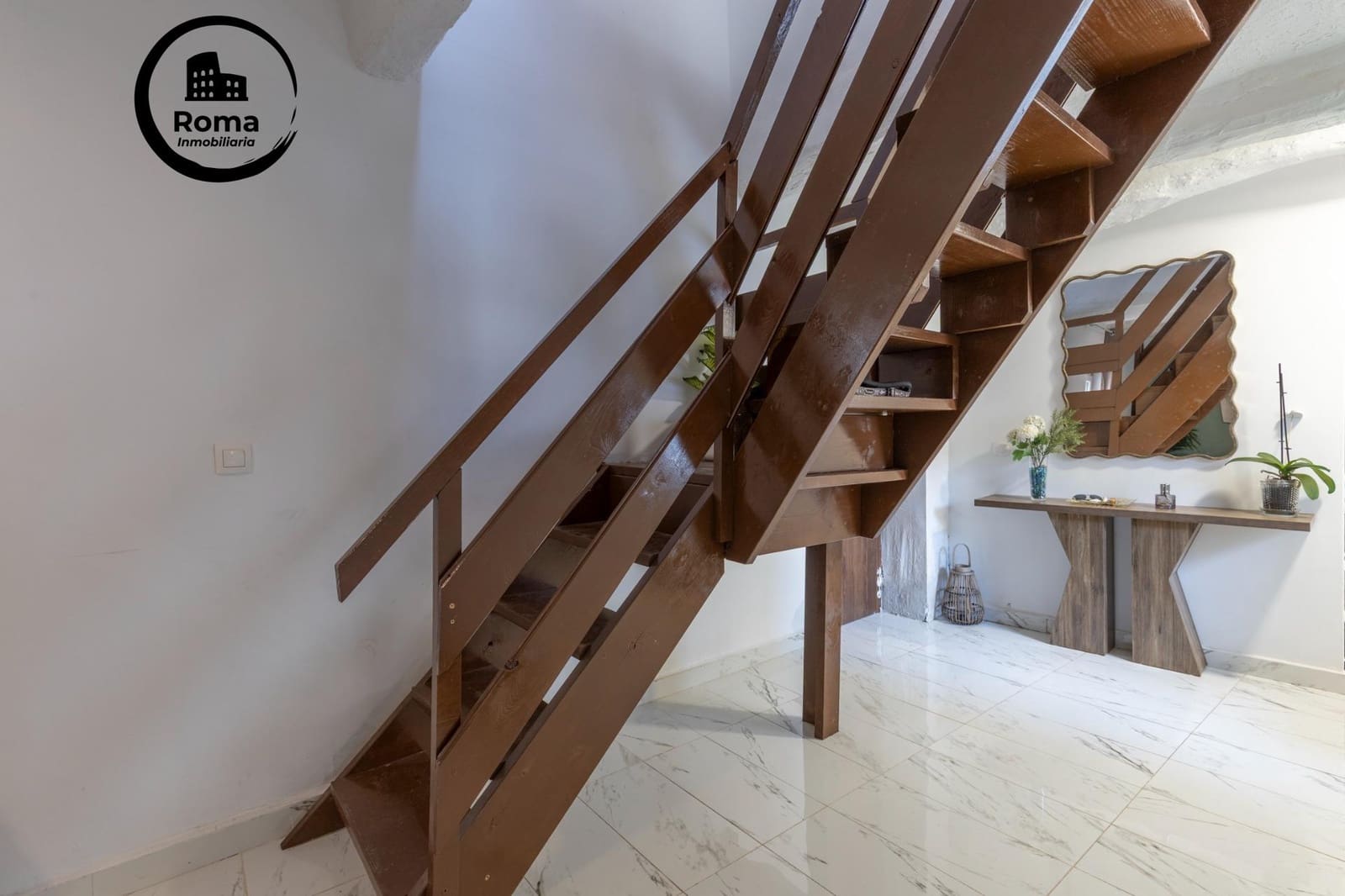 4 bedroom Townhouse for sale in Atarfe - € 180,000 (Ref: 9551832)