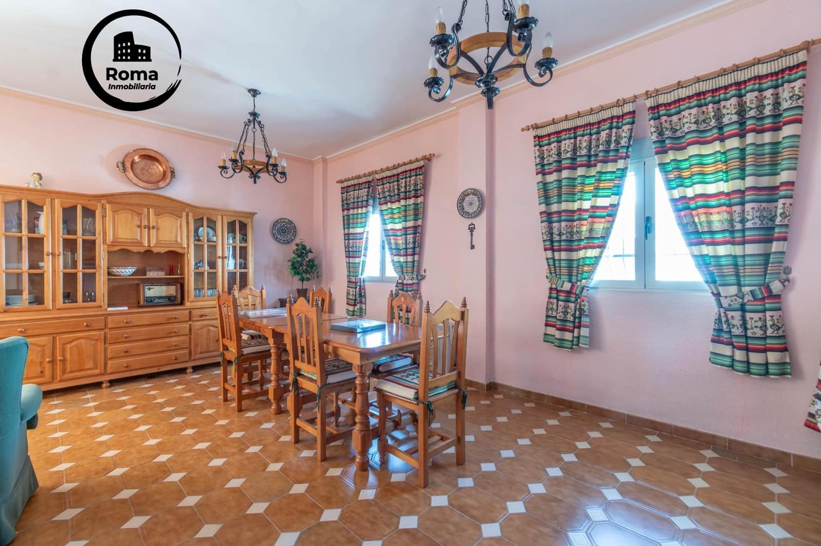 5 quarto Moradia Geminada para venda em Jun com garagem - 270 000 € (Ref: 9551835)