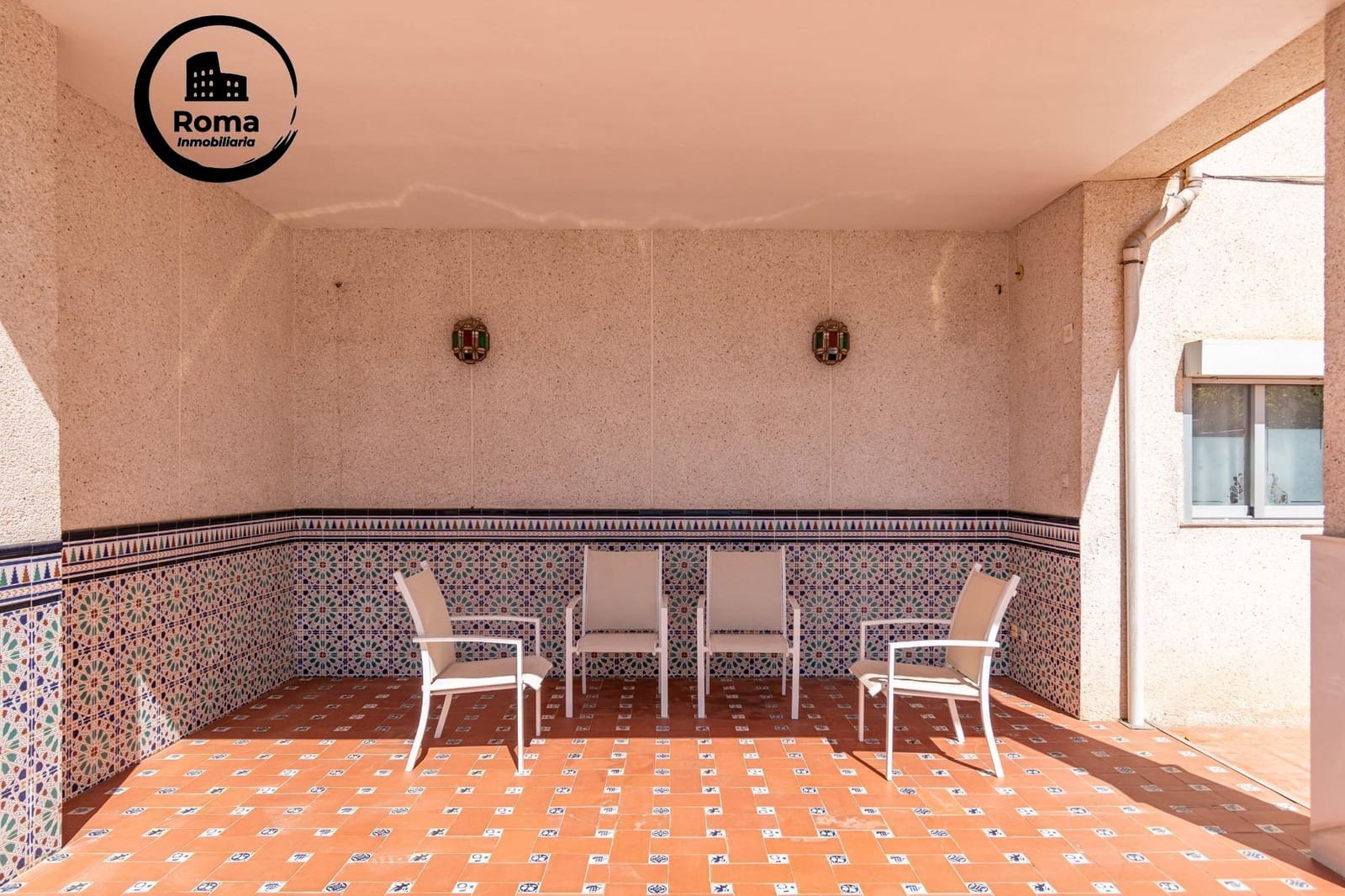 5 quarto Moradia Geminada para venda em Jun com garagem - 270 000 € (Ref: 9551835)