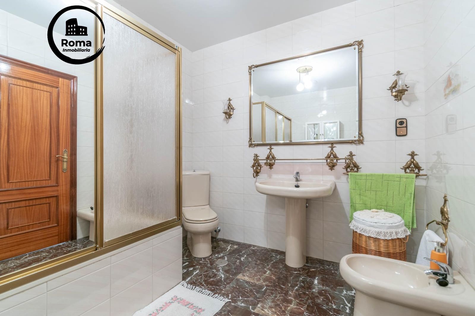 5 quarto Moradia Geminada para venda em Jun com garagem - 270 000 € (Ref: 9551835)