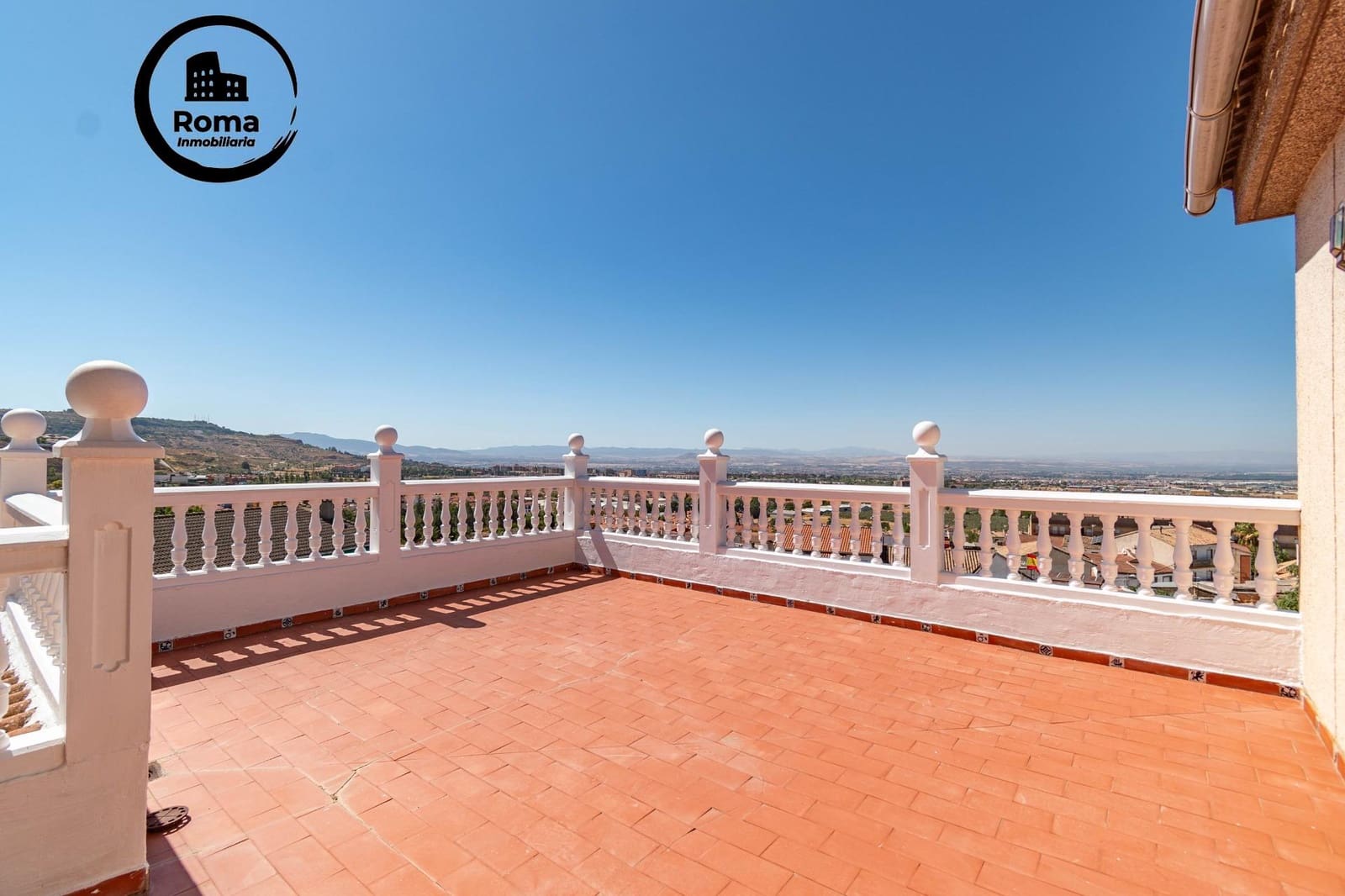 5 quarto Moradia Geminada para venda em Jun com garagem - 270 000 € (Ref: 9551835)