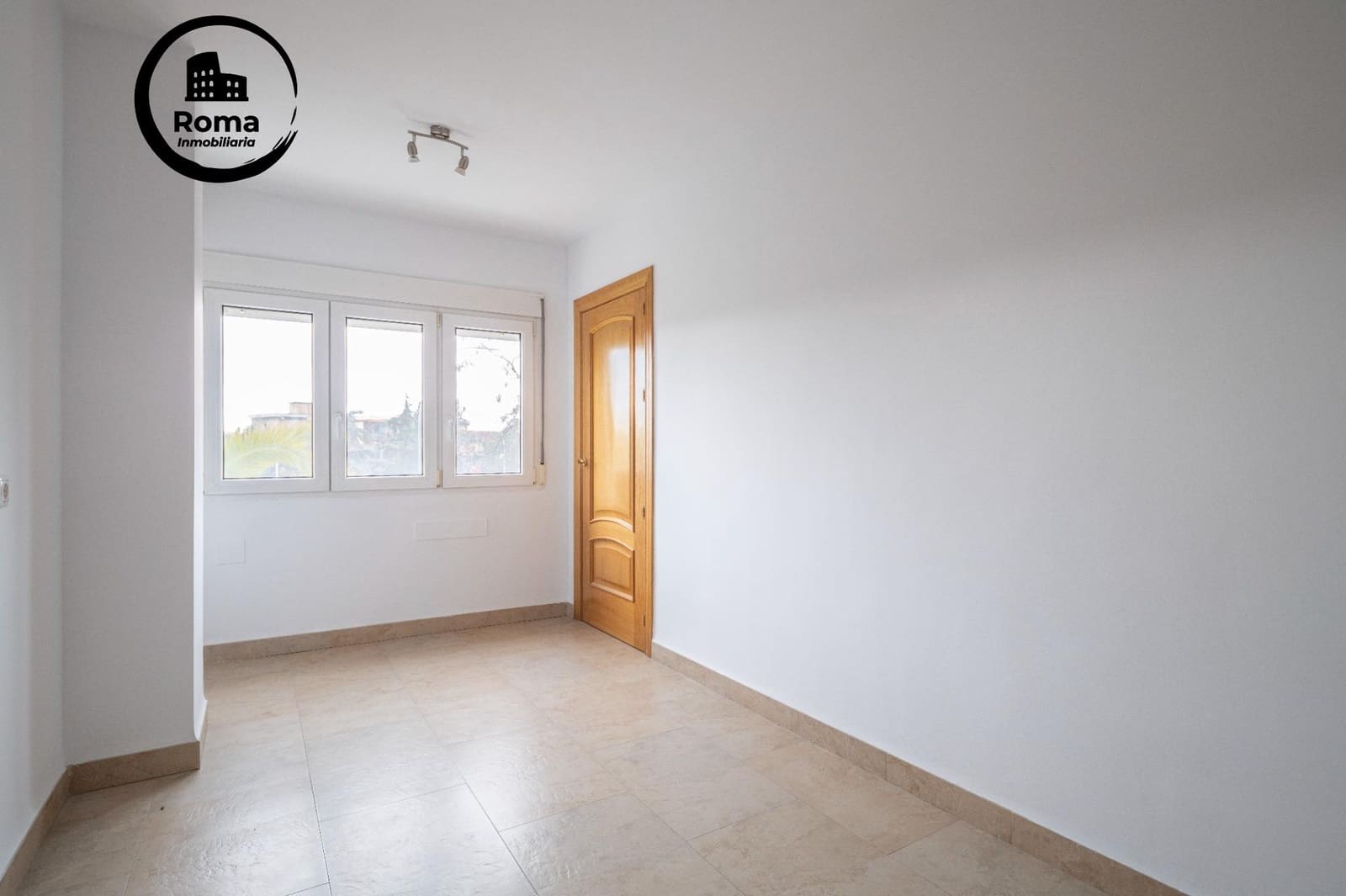 4 soveværelse Lejlighed til salg i Granada by med garage - € 548.000 (Ref: 9555996)