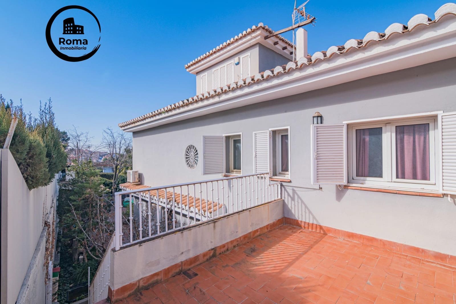 5 sypialnia Willa na sprzedaż w Monachil z basenem garażem - 399 000 € (Ref: 9562003)