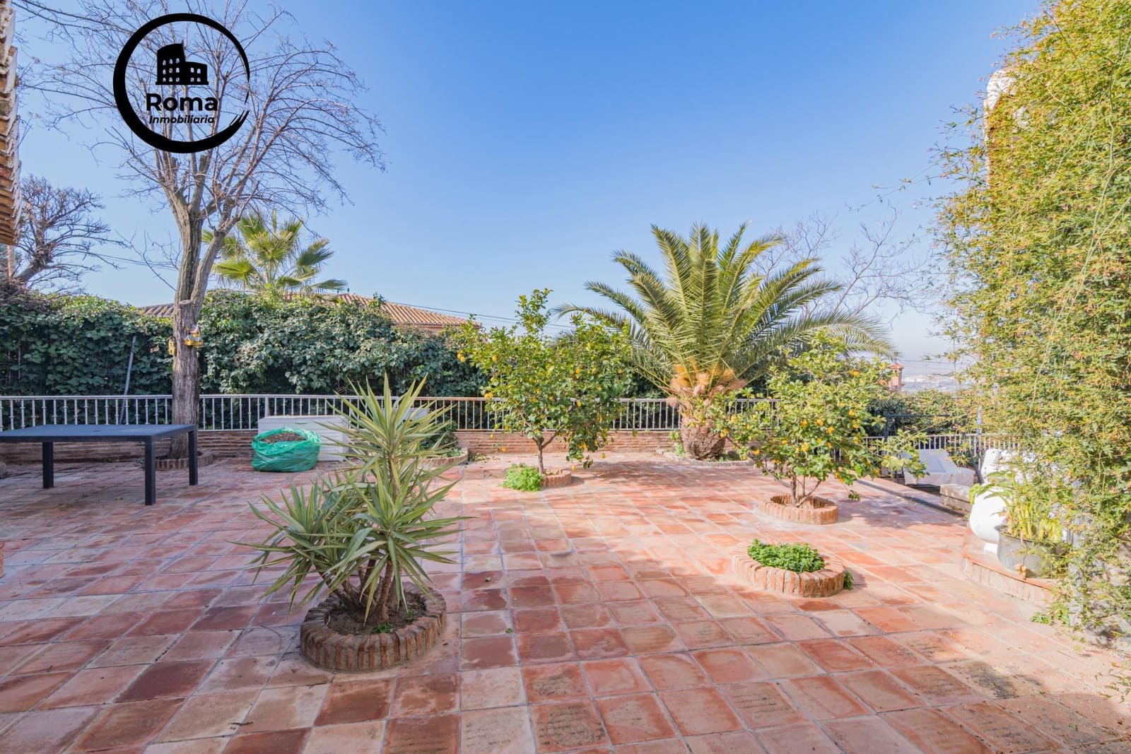 5 sypialnia Willa na sprzedaż w Monachil z basenem garażem - 399 000 € (Ref: 9562003)