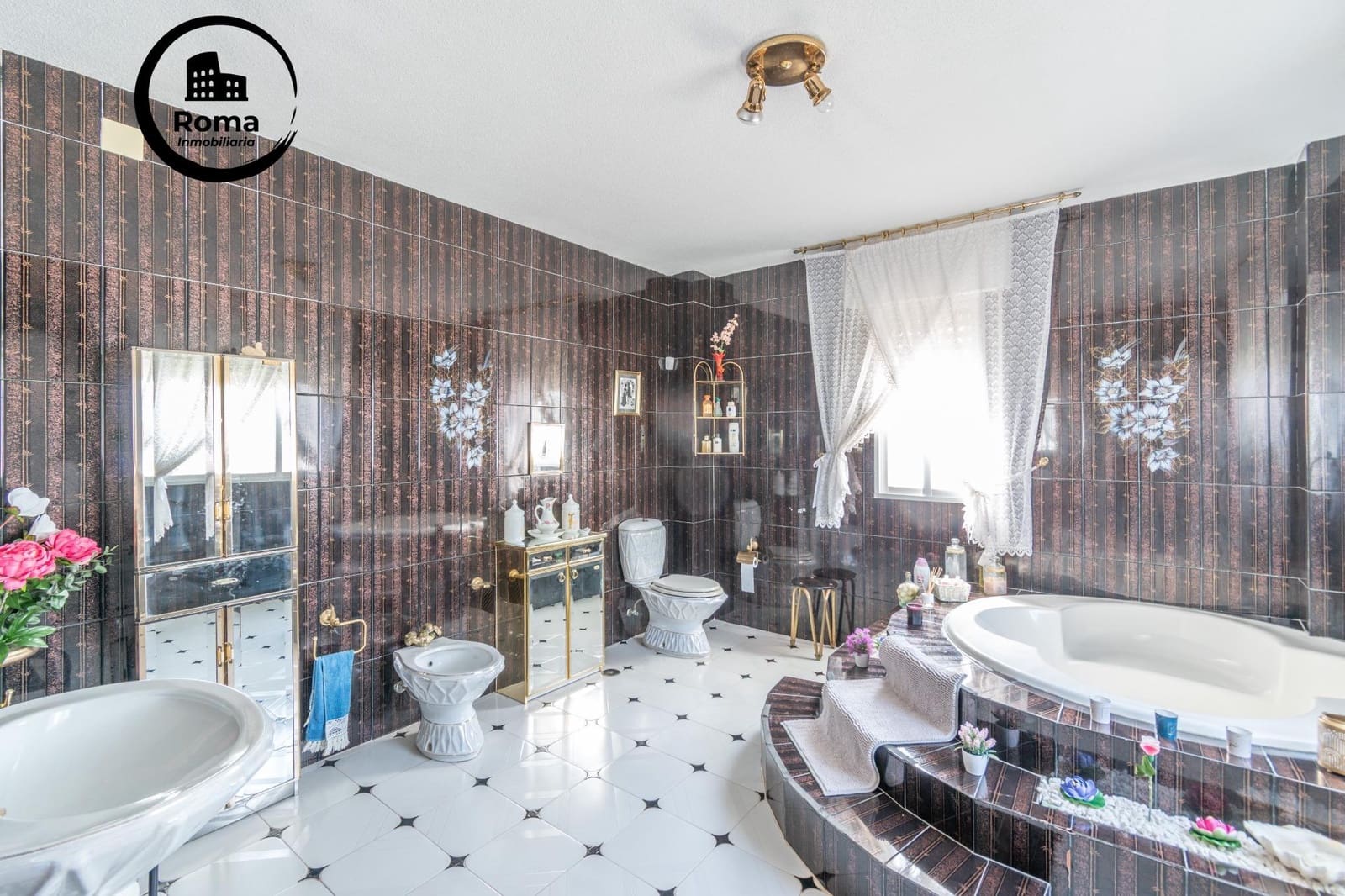 5 Zimmer Villa zu verkaufen in Otura mit Pool Garage - 370.000 € (Ref: 9562011)