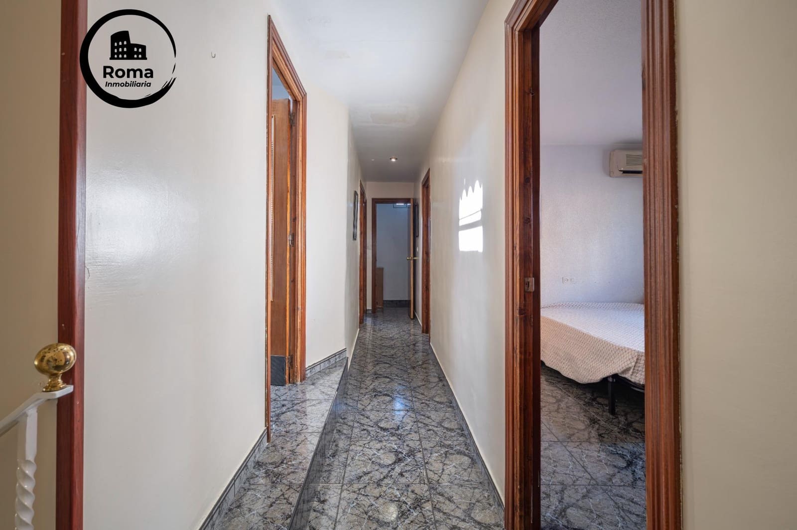 5 bedroom Townhouse for sale in Atarfe - € 140,000 (Ref: 9562018)