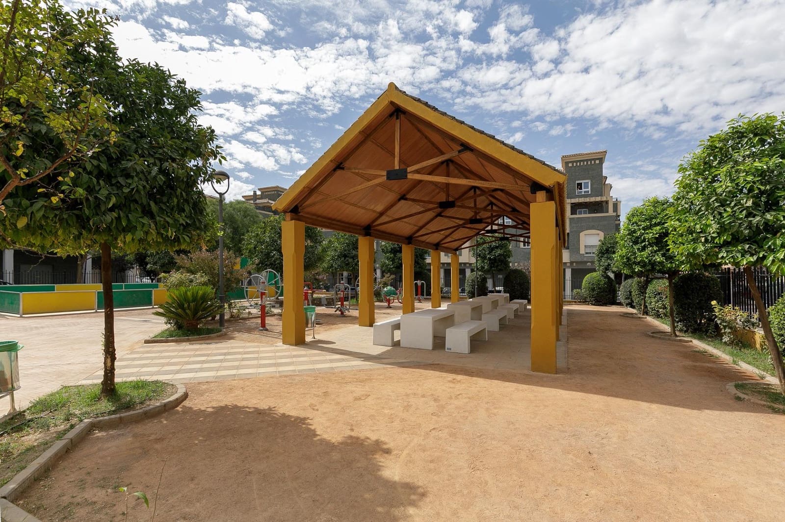 Erhverv til salg i Atarfe - € 100.000 (Ref: 9568840)