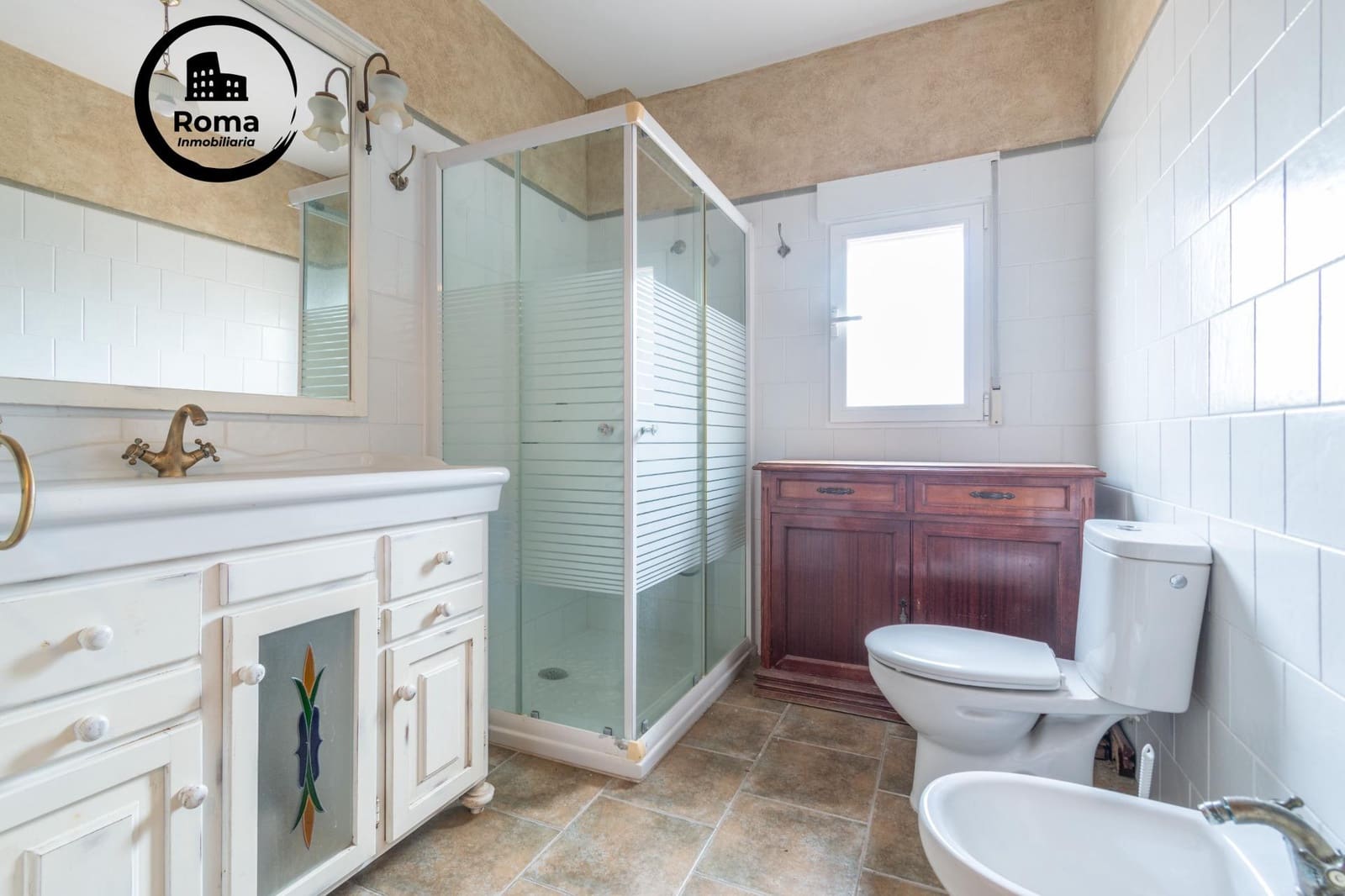 Chalet de 4 habitaciones en Otura en venta con piscina garaje - 319.000 € (Ref: 9568849)