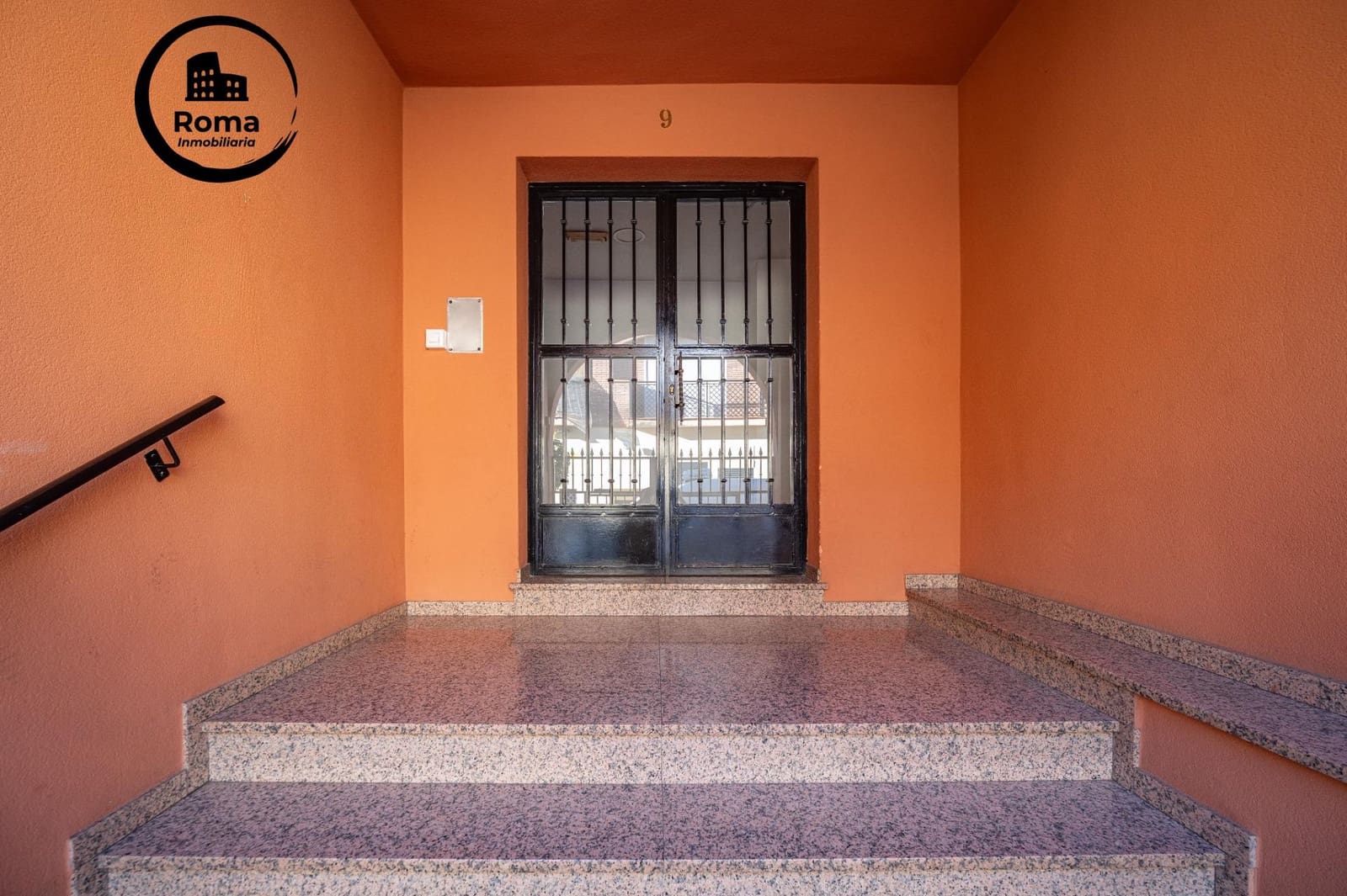 3 sypialnia Penthouse na sprzedaż w Armilla z garażem - 319 000 € (Ref: 9568850)