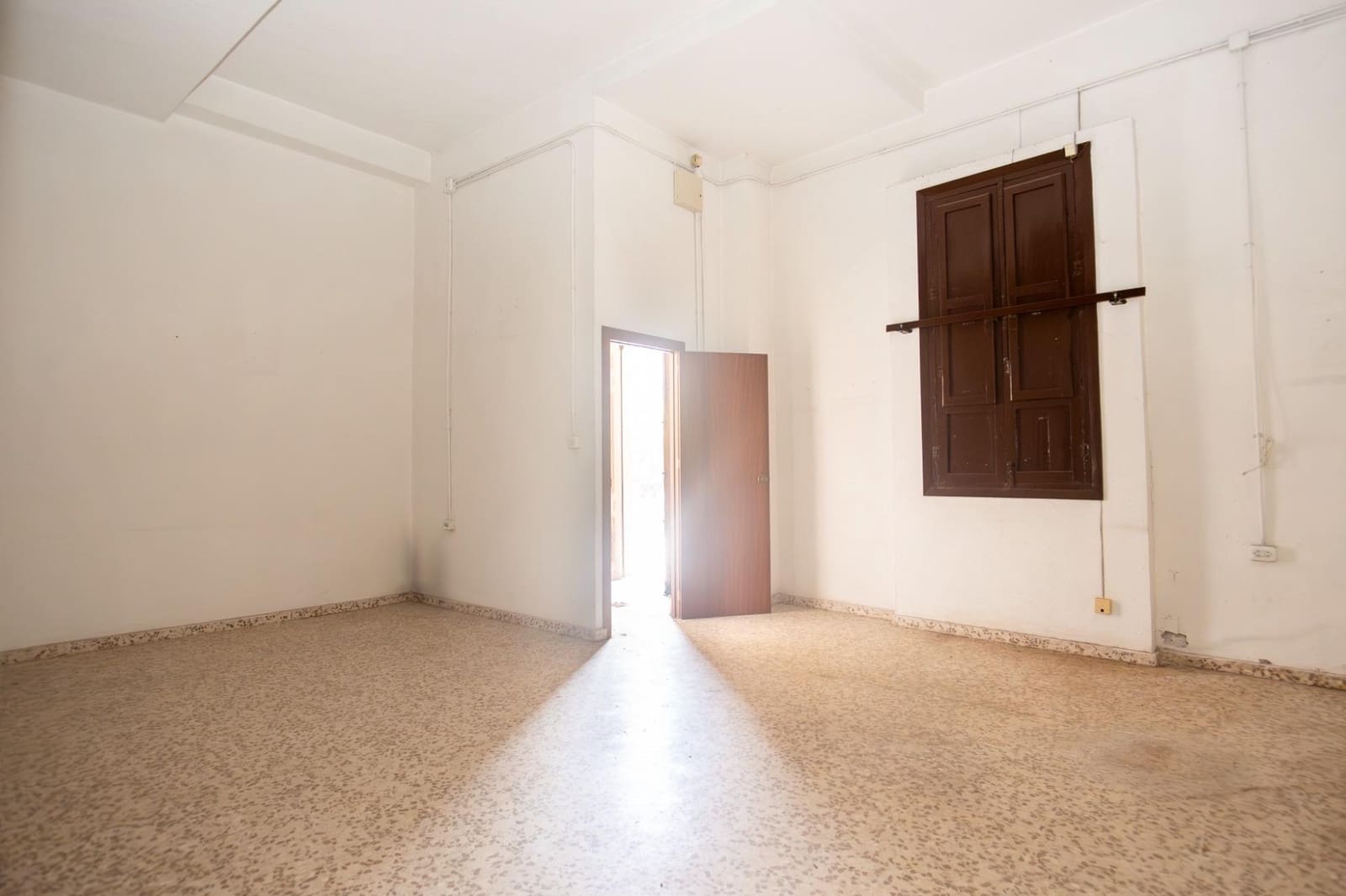 Komercyjne na sprzedaż w Motril - 104 000 € (Ref: 9568858)