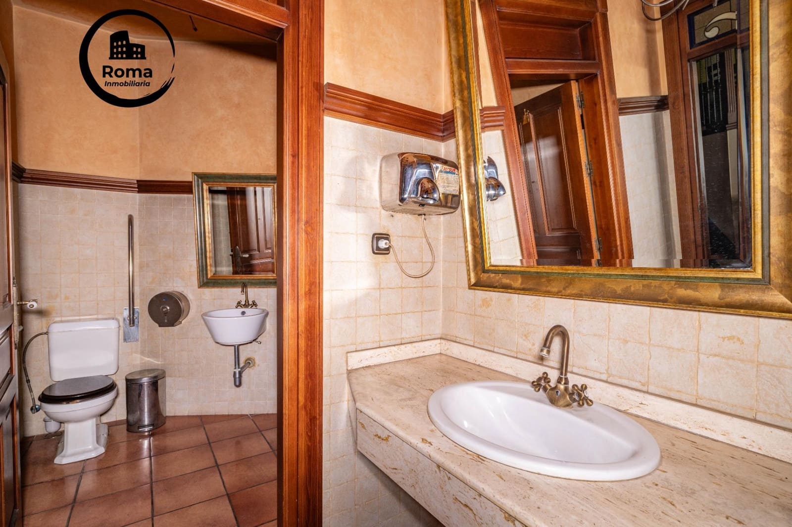 Biznes na sprzedaż w Ogijares - 183 000 € (Ref: 9568875)