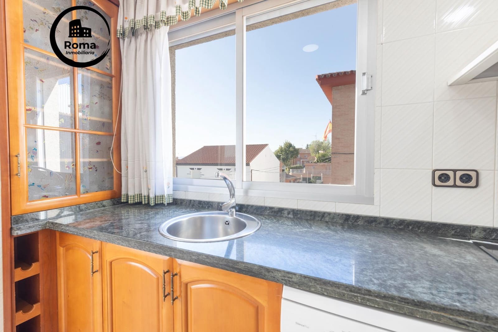 5 sovrum Semi-fristående Villa till salu i Jun - 249 000 € (Ref: 9571337)