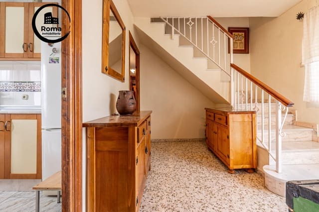 4 chambre Villa/Maison à vendre à Albaicin, Grenade ville avec piscine garage - 288 000 € (Ref: 9574739)