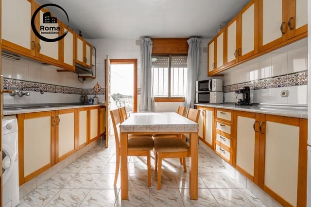 4 chambre Villa/Maison à vendre à Albaicin, Grenade ville avec piscine garage - 288 000 € (Ref: 9574739)