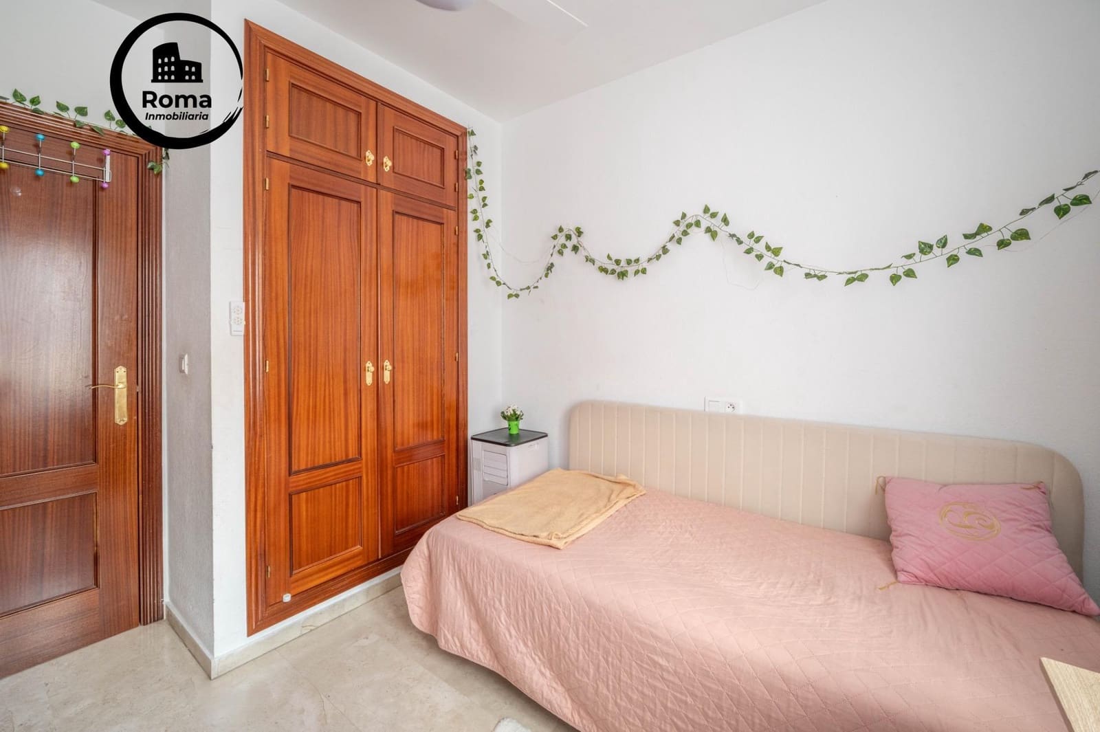 3 soveværelse Lejlighed til salg i Granada by med garage - € 227.990 (Ref: 9574744)