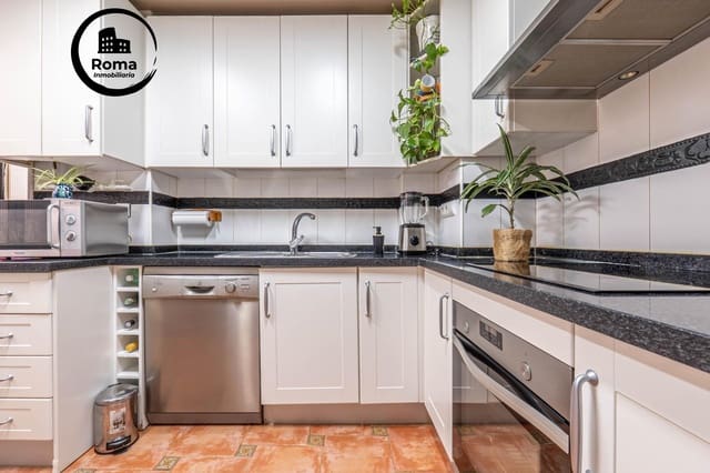 3 sovrum Lägenhet till salu i Cervantes, Granada stad - 260 000 € (Ref: 9574746)