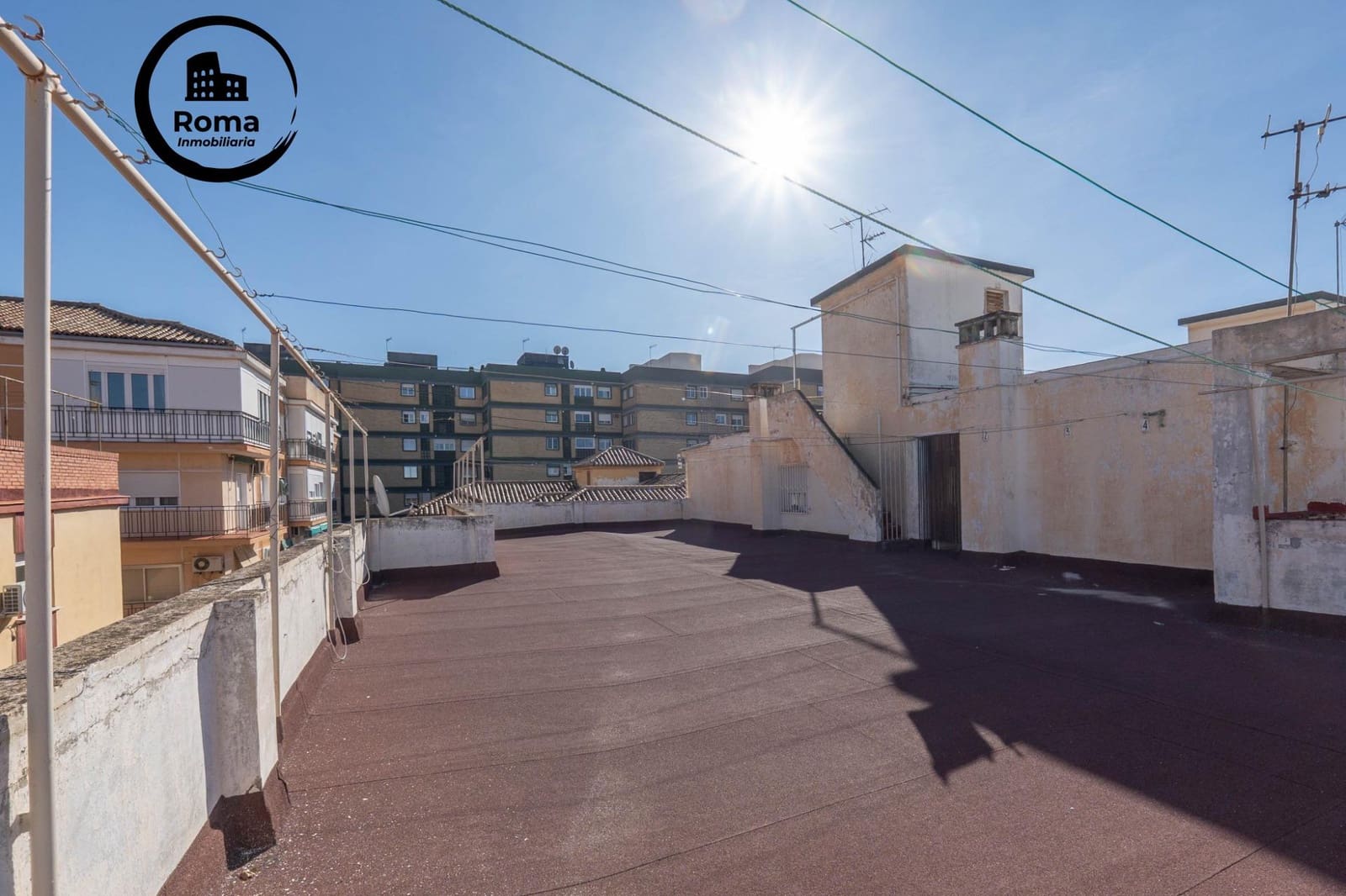 Piso de 3 habitaciones en Granada ciudad en venta - 260.000 € (Ref: 9574746)