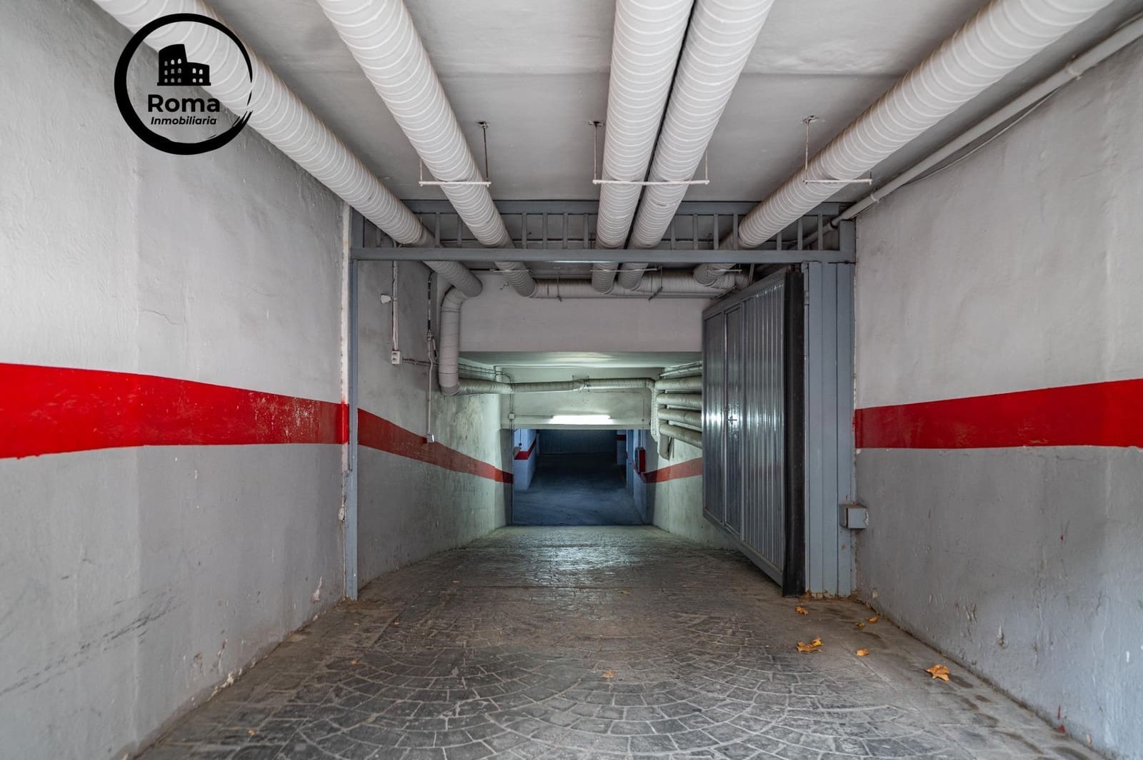 Garage till salu i Granada stad - 45 000 € (Ref: 9574754)