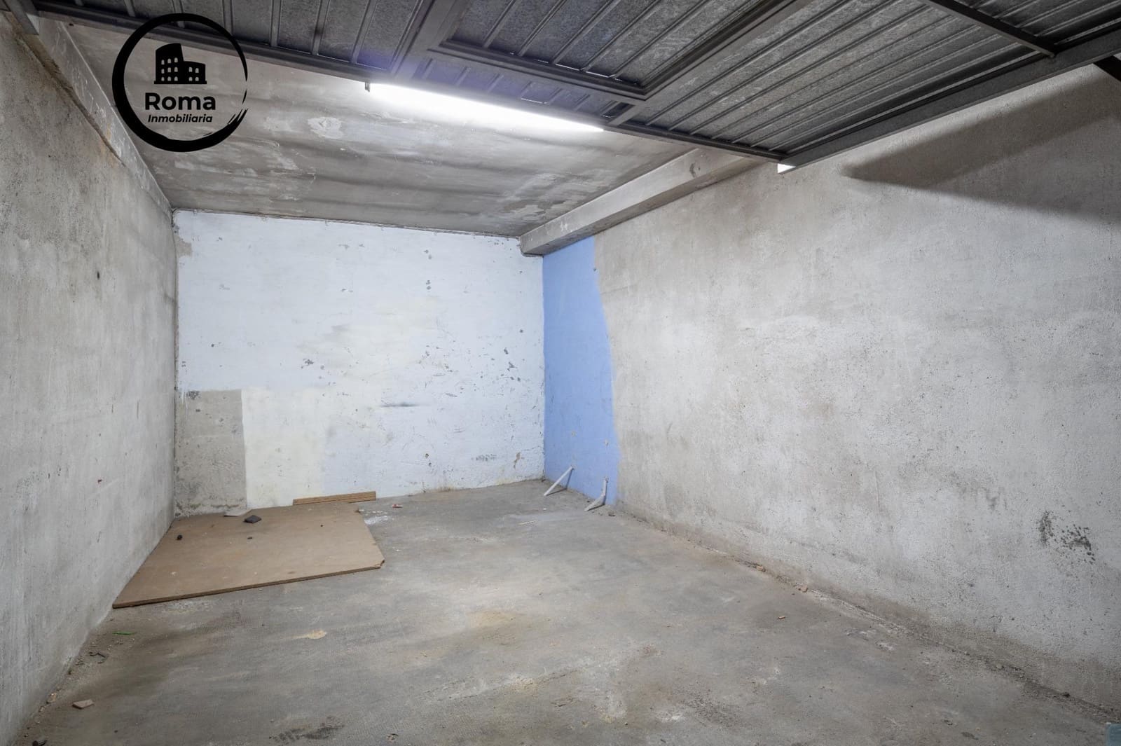 Garage till salu i Granada stad - 45 000 € (Ref: 9574754)
