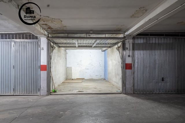 Garage till salu i Granada stad - 45 000 € (Ref: 9574754)