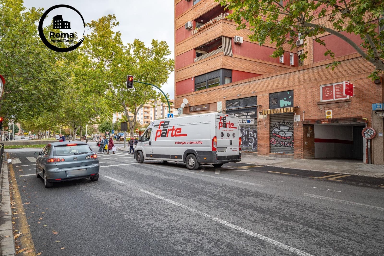 Garage till salu i Granada stad - 45 000 € (Ref: 9574754)