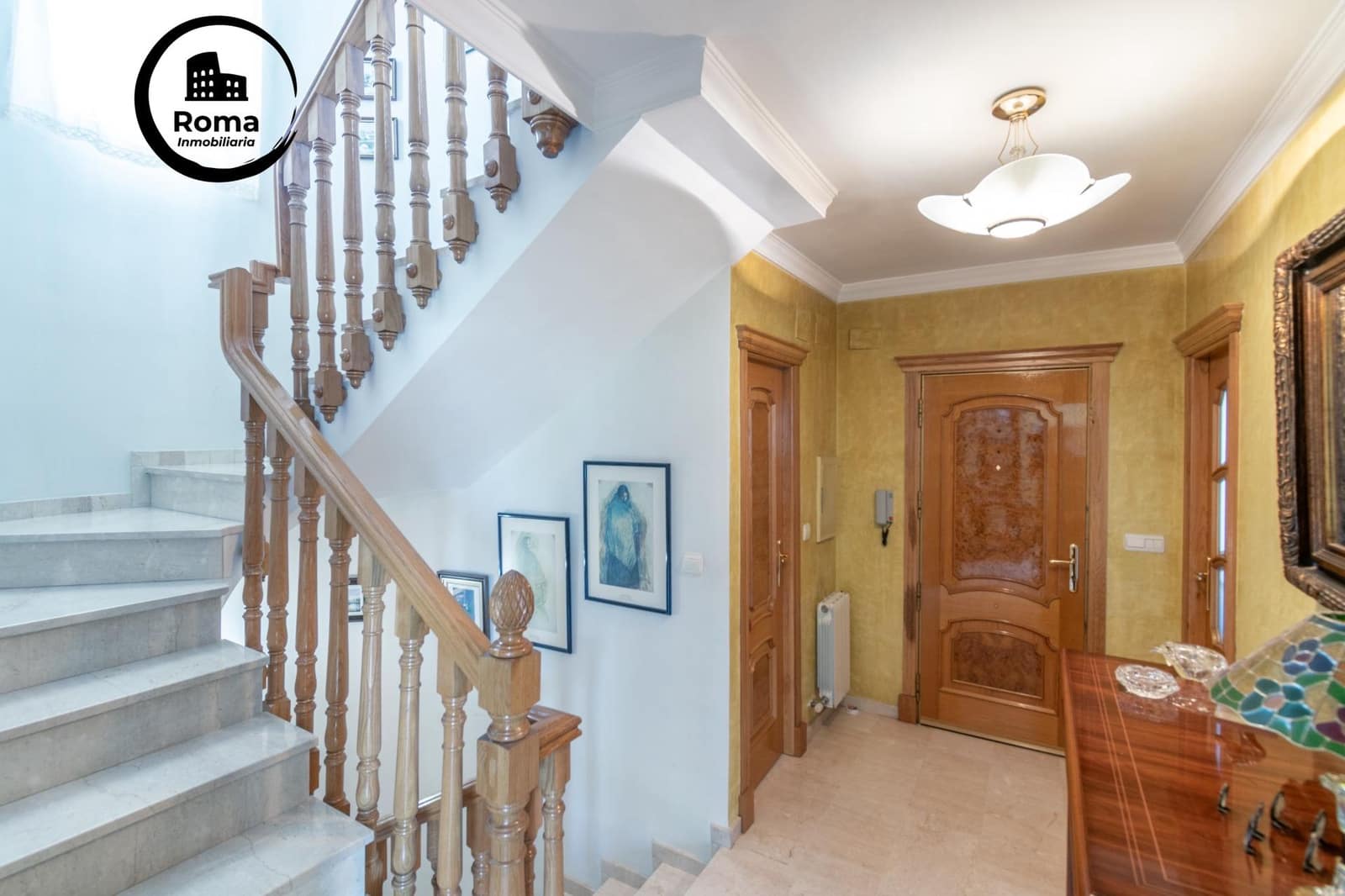 4 sovrum Villa till salu i La Zubia med pool garage - 380 000 € (Ref: 9574761)