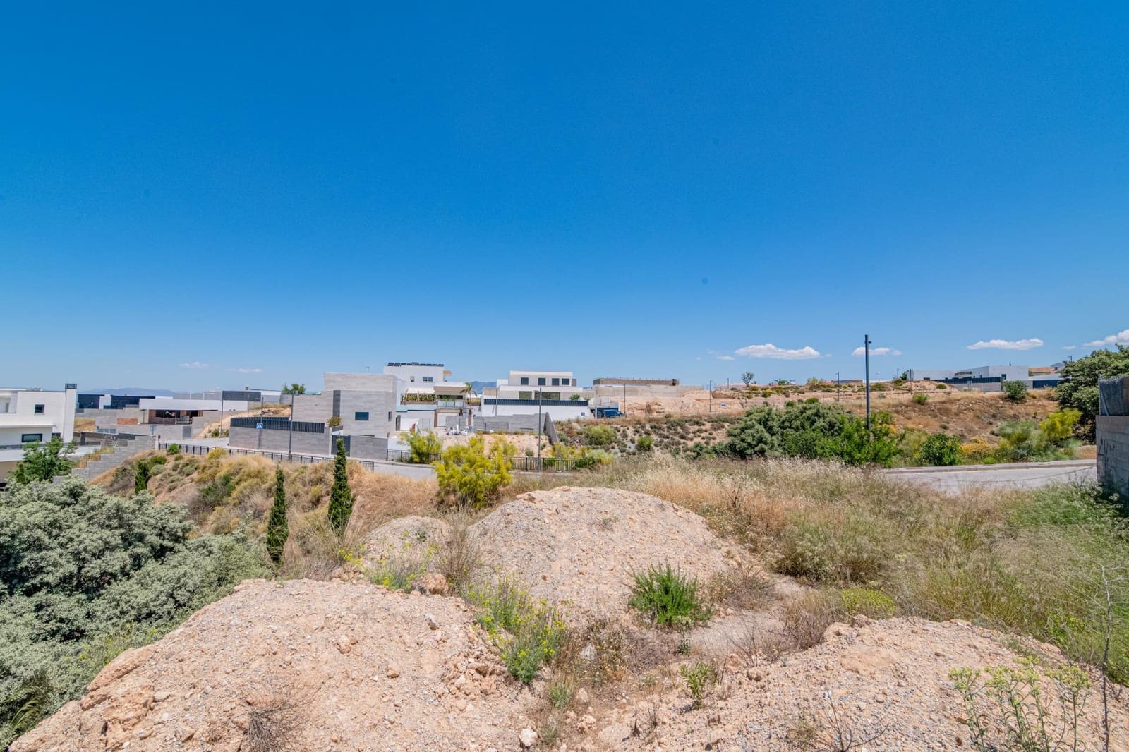 Tomt till salu i La Zubia - 83 000 € (Ref: 9584464)