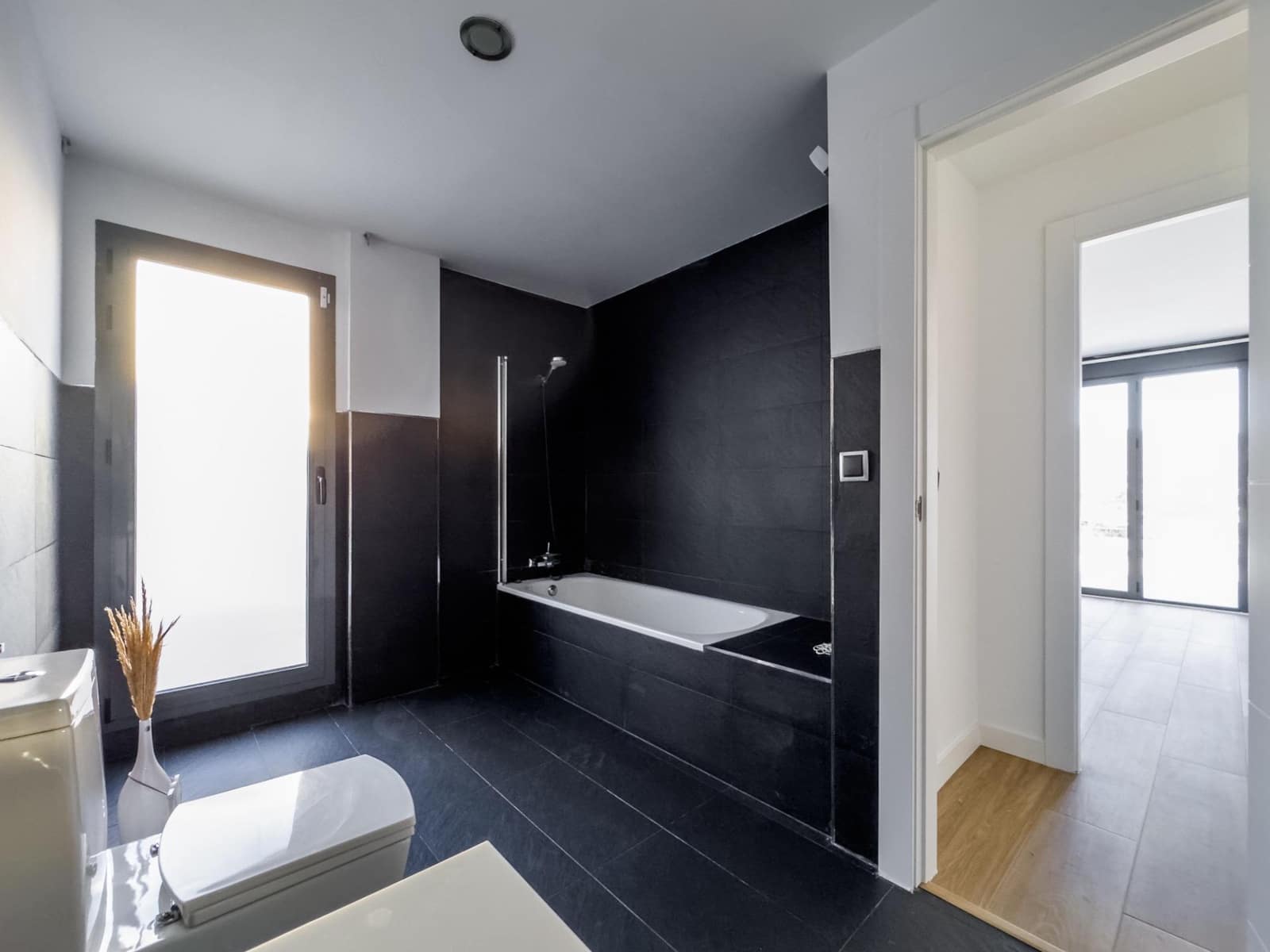 5 soverom Villa til salgs i La Zubia med svømmebasseng garasje - € 799 000 (Ref: 9584466)