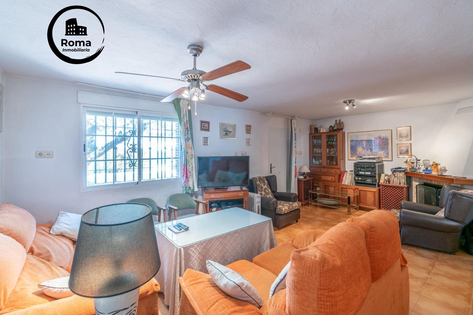 Chalet de 4 habitaciones en La Zubia en venta con piscina garaje - 395.000 € (Ref: 9584469)