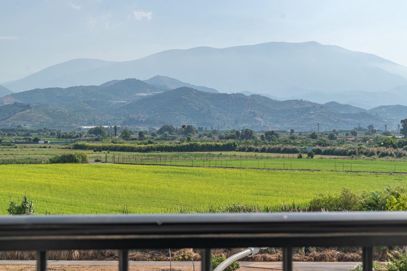 3 makuuhuone Asunto myytävänä paikassa Salobrena mukana uima-altaan 
autotalli - 320 000 € (Ref: 9584471)