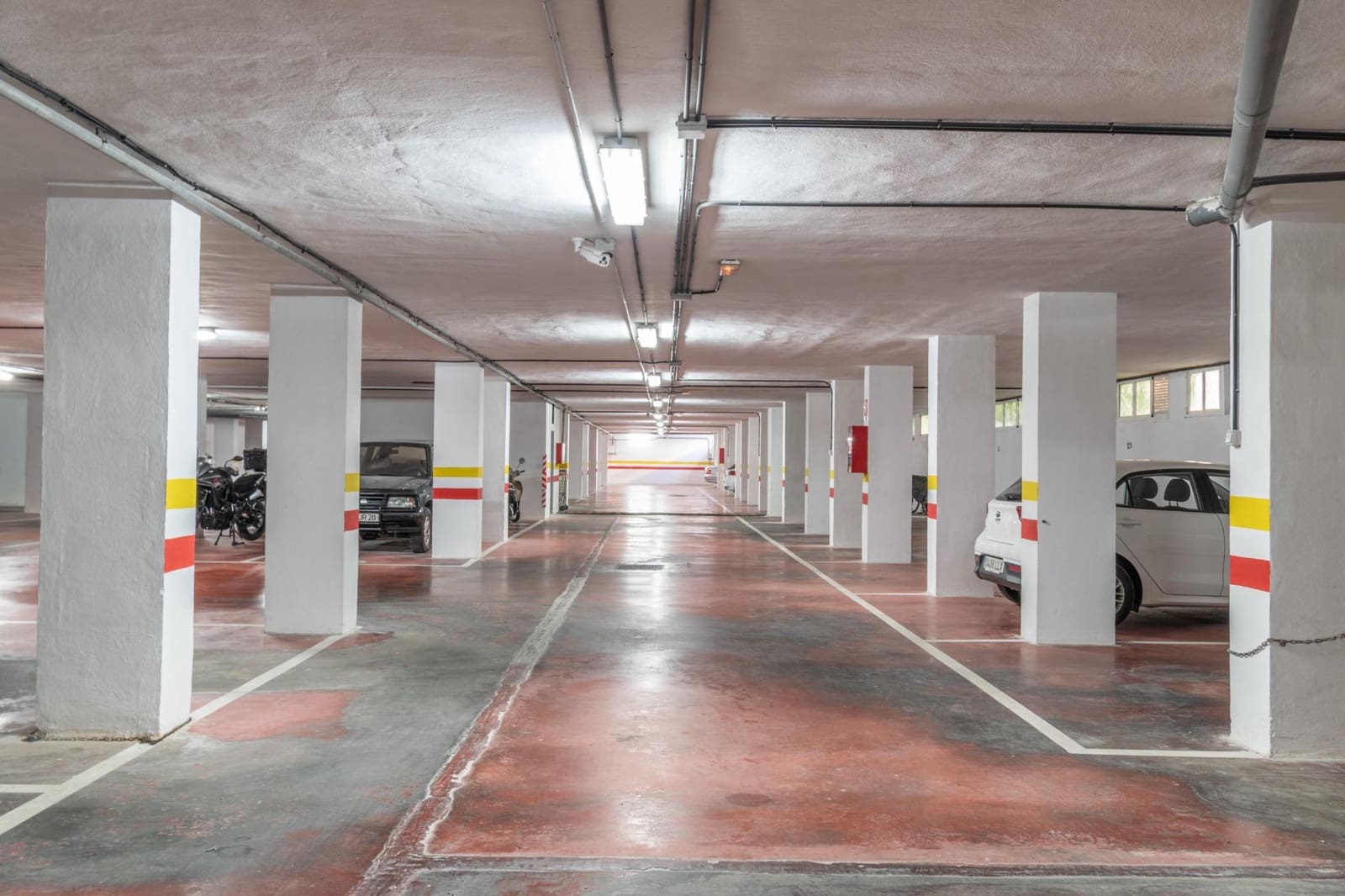 3 makuuhuone Asunto myytävänä paikassa Salobrena mukana uima-altaan 
autotalli - 320 000 € (Ref: 9584471)