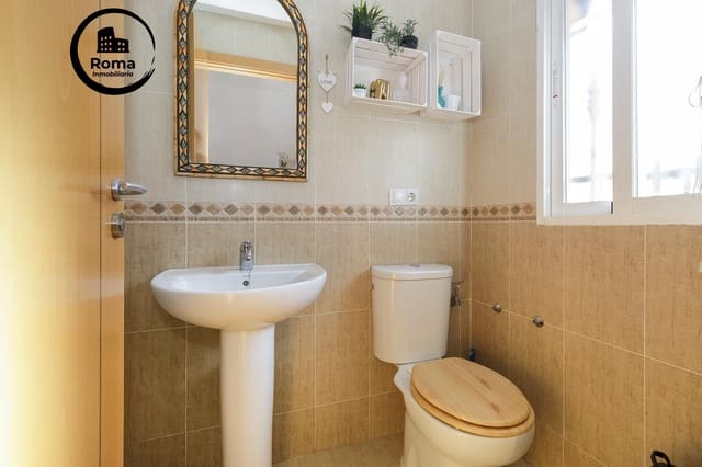 3 chambre Villa/Maison Mitoyenne à vendre à Churriana de la Vega avec garage - 289 000 € (Ref: 9584472)