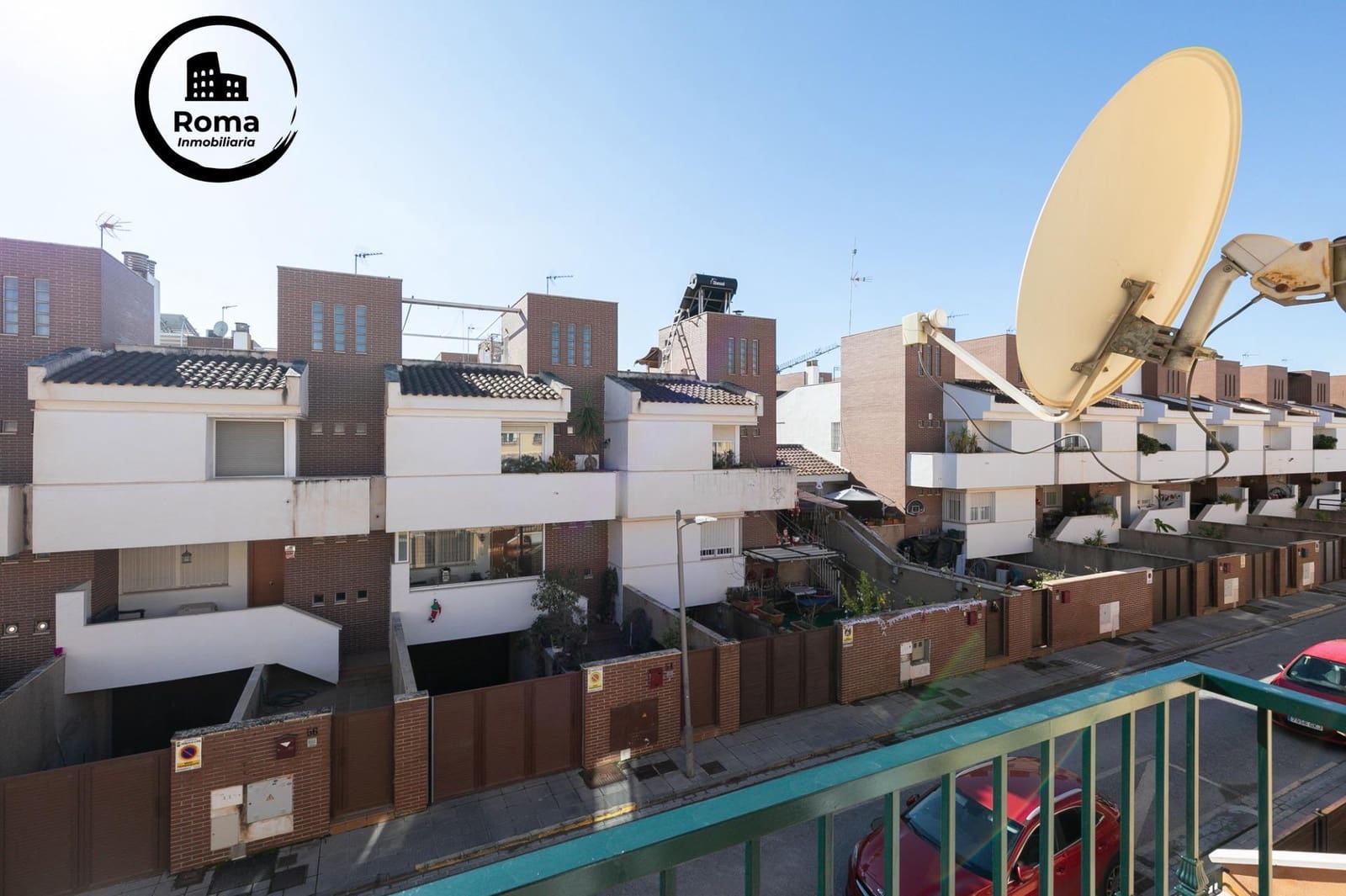 3 chambre Villa/Maison Mitoyenne à vendre à Churriana de la Vega avec garage - 289 000 € (Ref: 9584472)