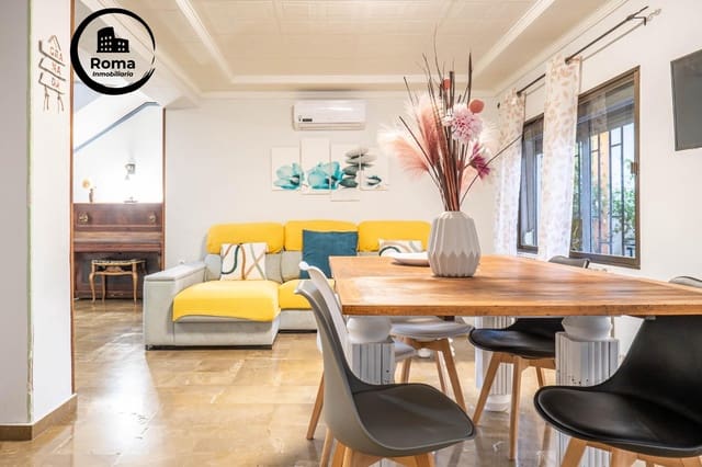 4 chambre Villa/Maison Semi-Mitoyenne à vendre à Huétor Vega avec piscine - 315 000 € (Ref: 9584499)