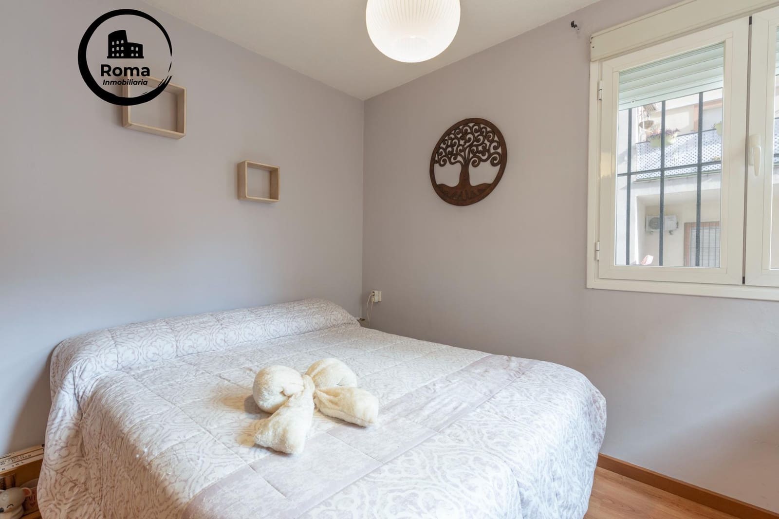 2 bedroom Flat for sale in Las Gabias with pool - € 149,000 (Ref: 9584502)