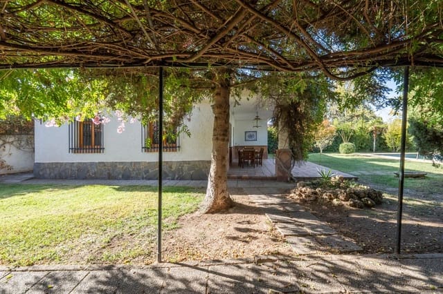 4 bedroom Villa for sale in Ogíjares with pool garage - € 449,000 (Ref: 9586663)