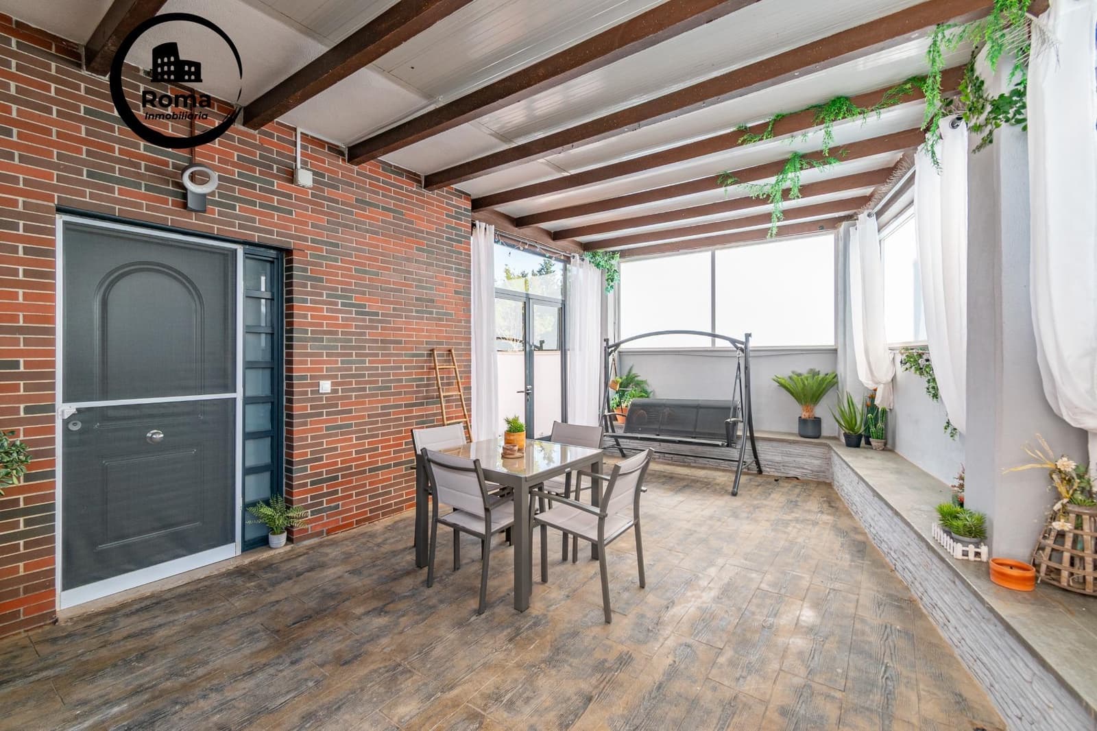 4 soverom Villa til salgs i Alhendin med svømmebasseng garasje - € 469 000 (Ref: 9586665)