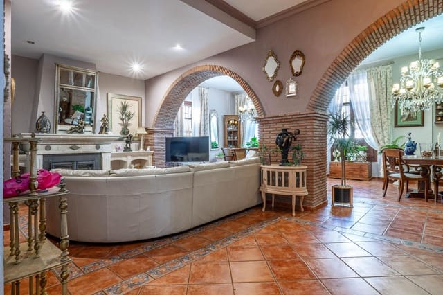 5 soverom Villa til salgs i Ogíjares med svømmebasseng - € 725 000 (Ref: 9586667)