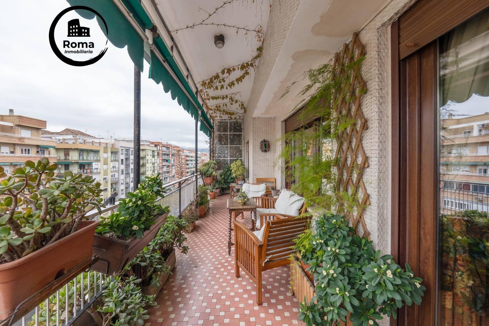 5 sovrum Takvåning till salu i Granada stad - 539 900 € (Ref: 9591428)