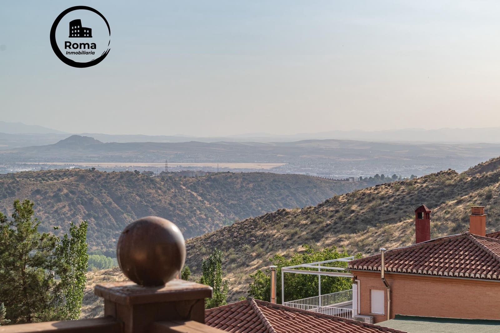 Chalet de 4 habitaciones en Cenes de la Vega en venta con garaje - 890.000 € (Ref: 9591435)