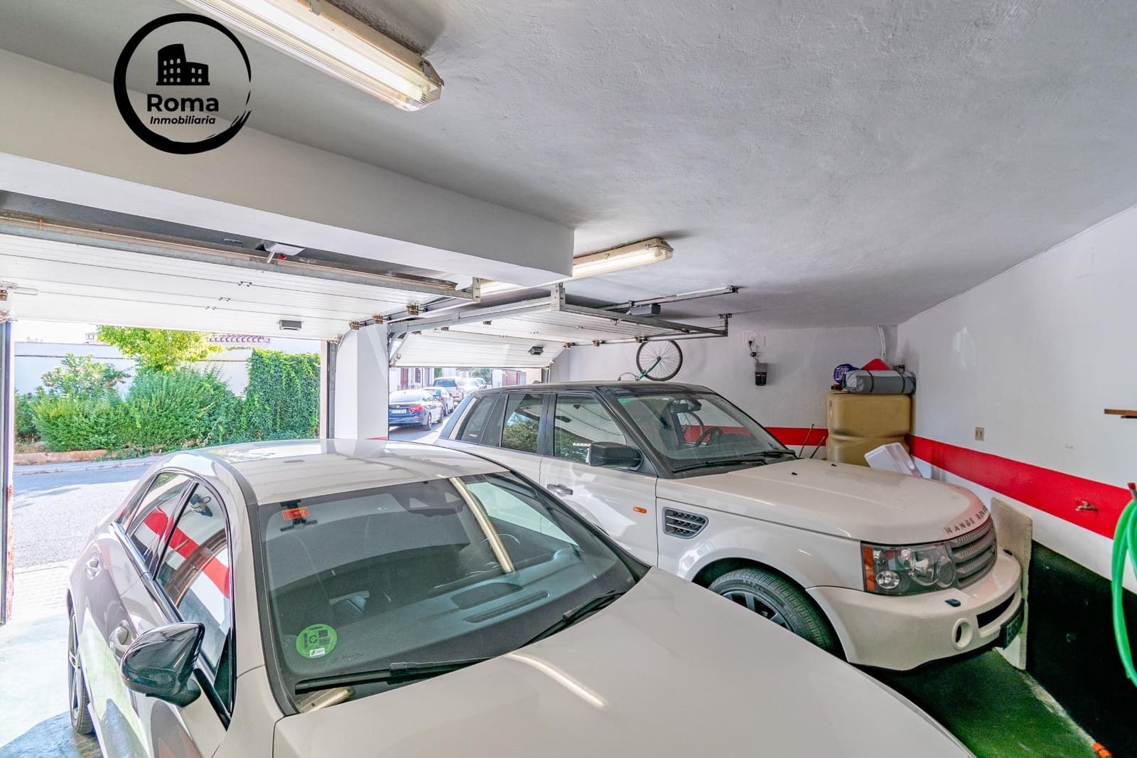 Chalet de 4 habitaciones en Cenes de la Vega en venta con garaje - 890.000 € (Ref: 9591435)