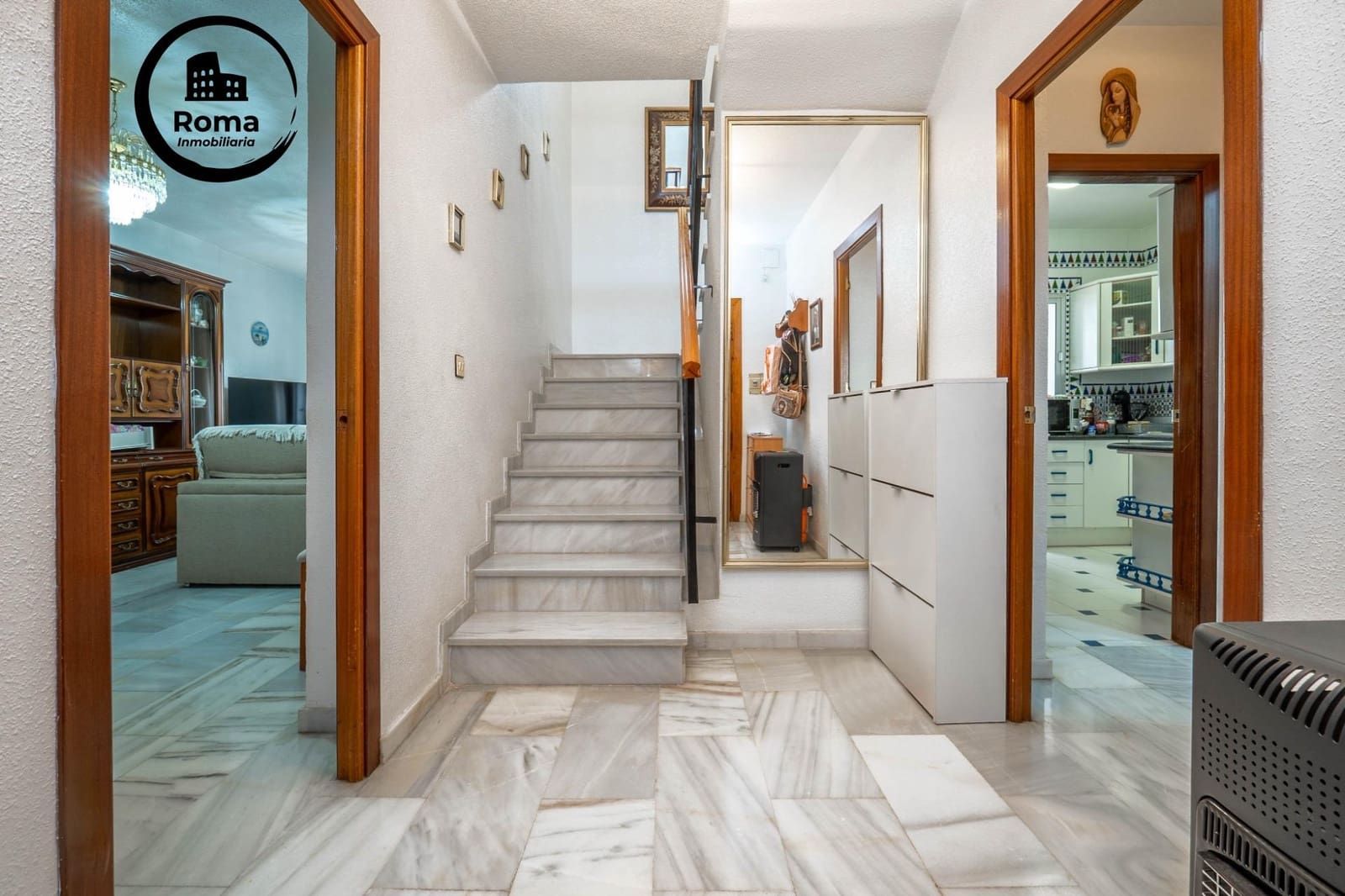 4 bedroom Terraced Villa for sale in Santa Fe with garage - € 220,000 (Ref: 9591436)