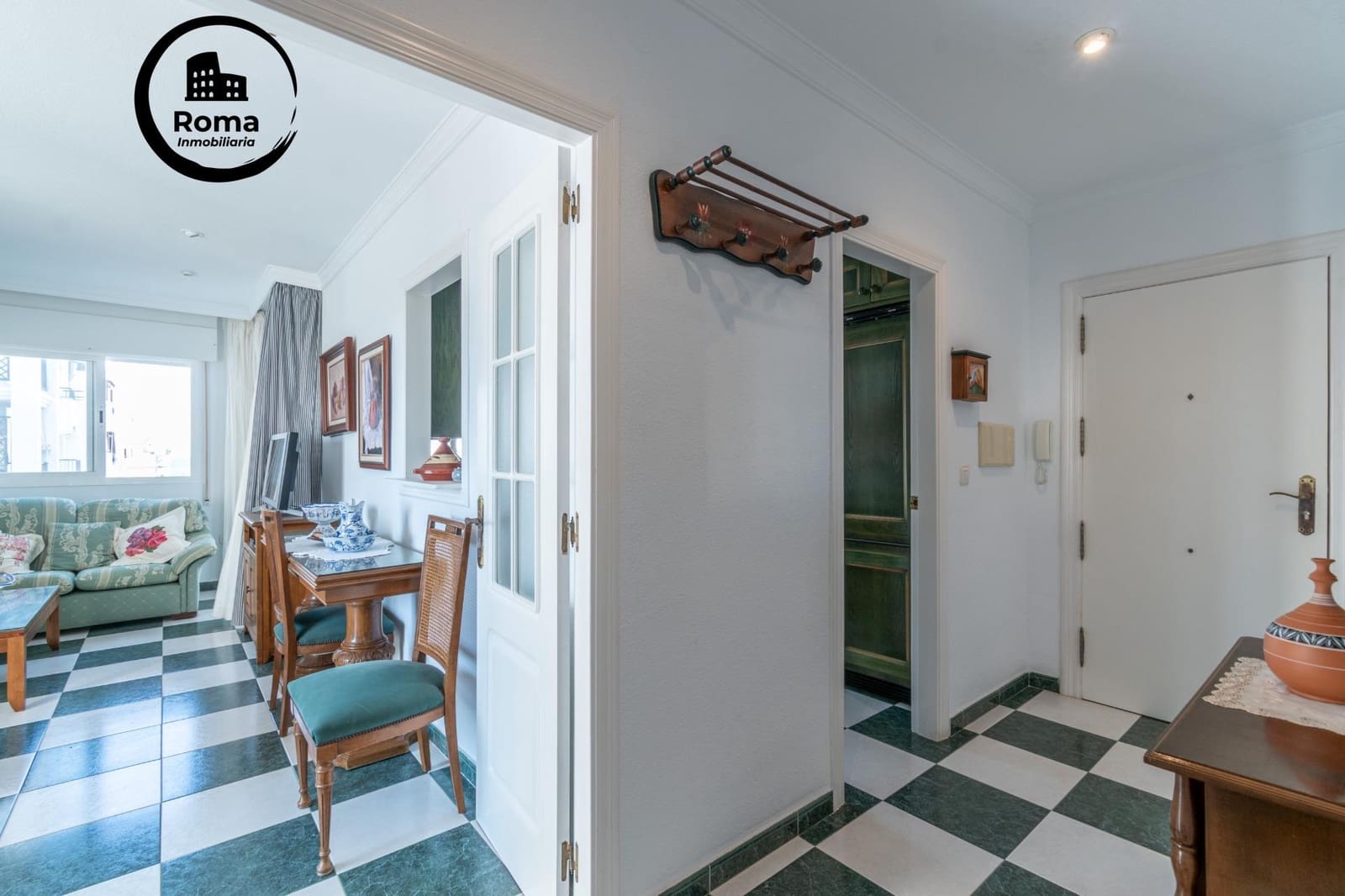 3 bedroom Flat for sale in Salobrena with pool garage - € 320,000 (Ref: 9591438)