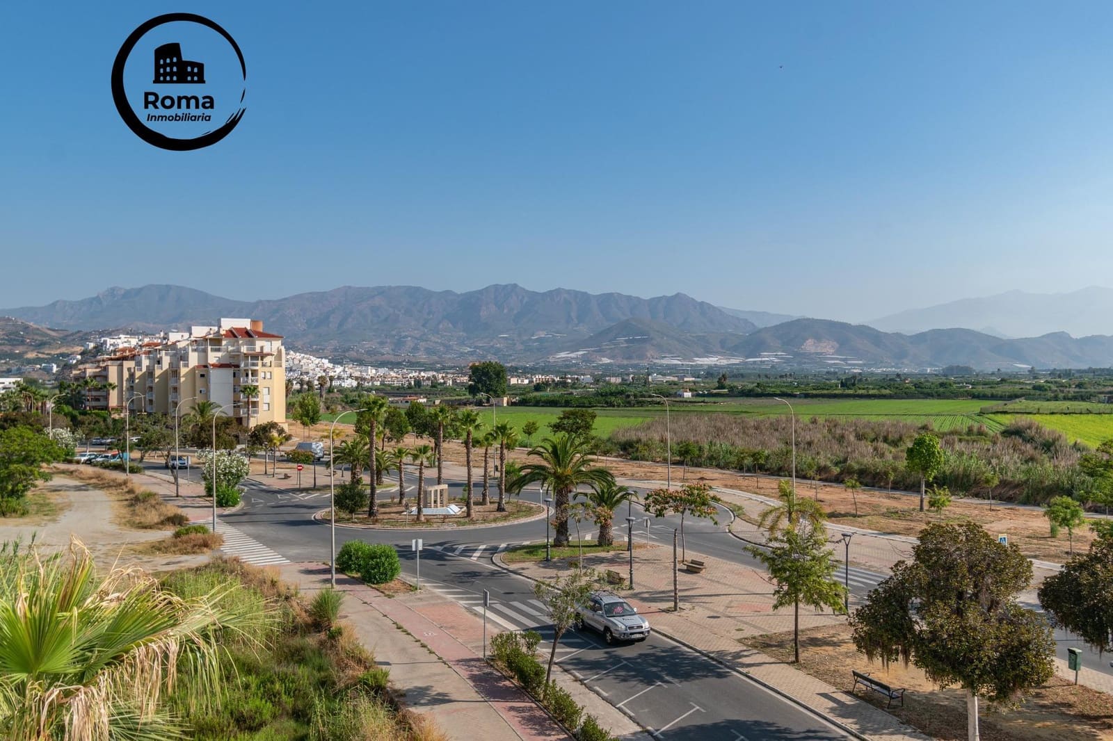 3 bedroom Flat for sale in Salobrena with pool garage - € 320,000 (Ref: 9591438)